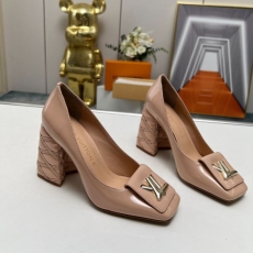 Louis Vuitton Heeled Shoes